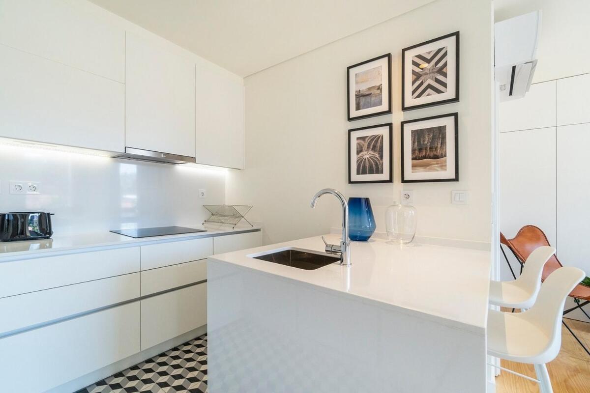 Modern 1 Bedroom With Balcony Appartement