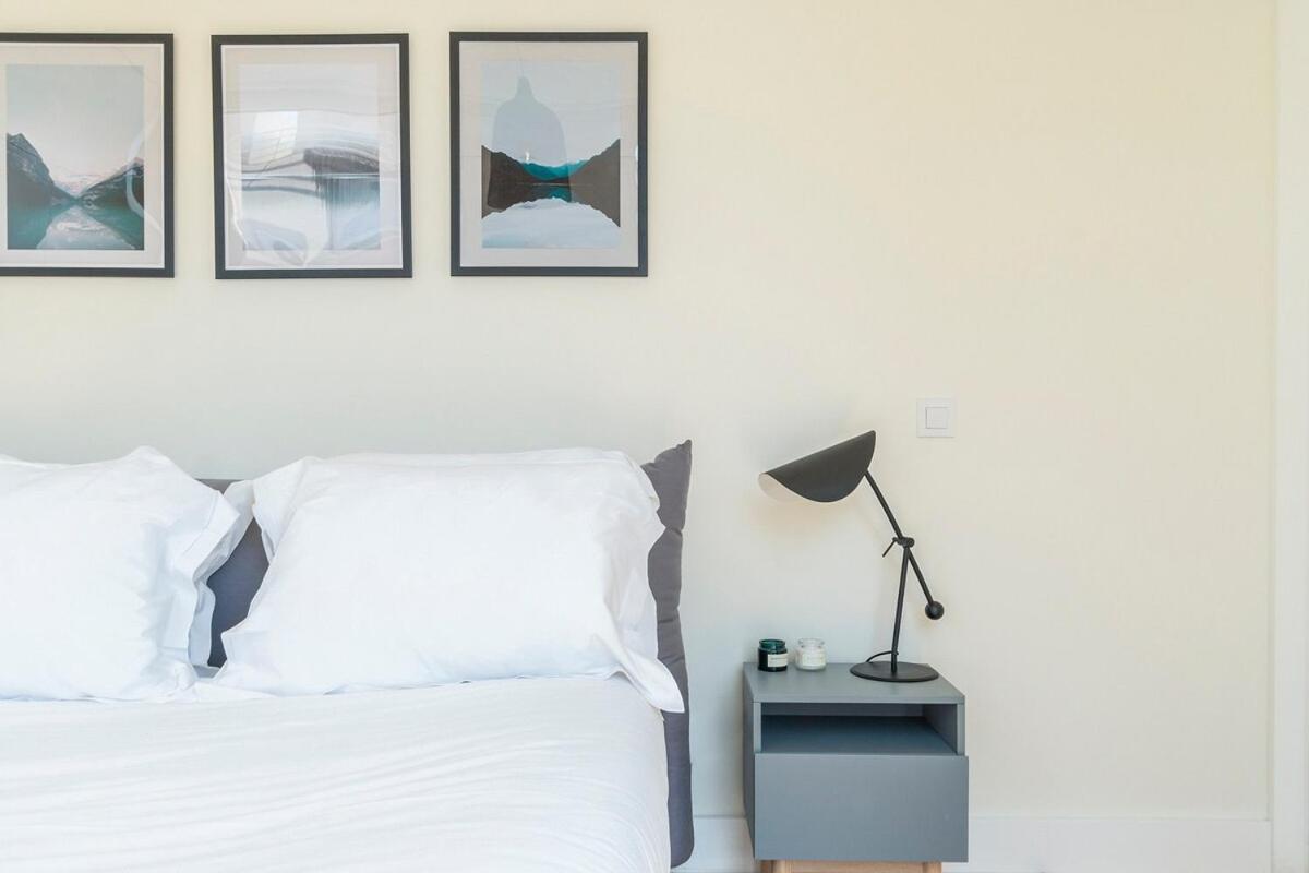 Appartement Modern 1 Bedroom With Balcony