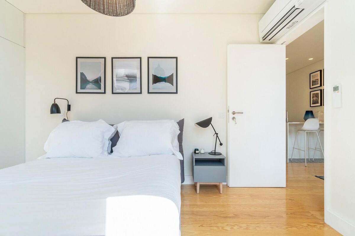 Modern 1 Bedroom With Balcony * Lisboa